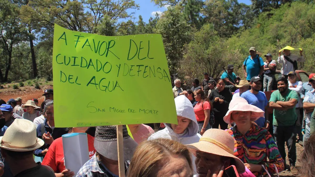 Manifestación por falta de agua en San Miguel del Monte